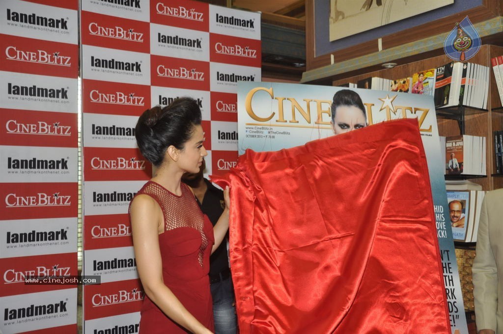 Kangana Ranaut at CineBlitz Cover Page Launch - 103 / 107 photos