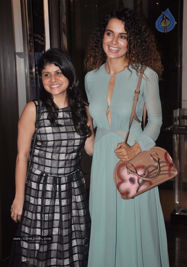 Kangana Ranaut Launches Grazia Magazine Cover - 42 / 58 photos