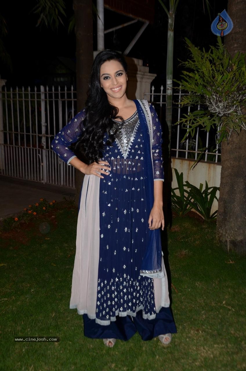 Kanika Kedia Spring Summer Collection 2015 Launch - 37 / 56 photos