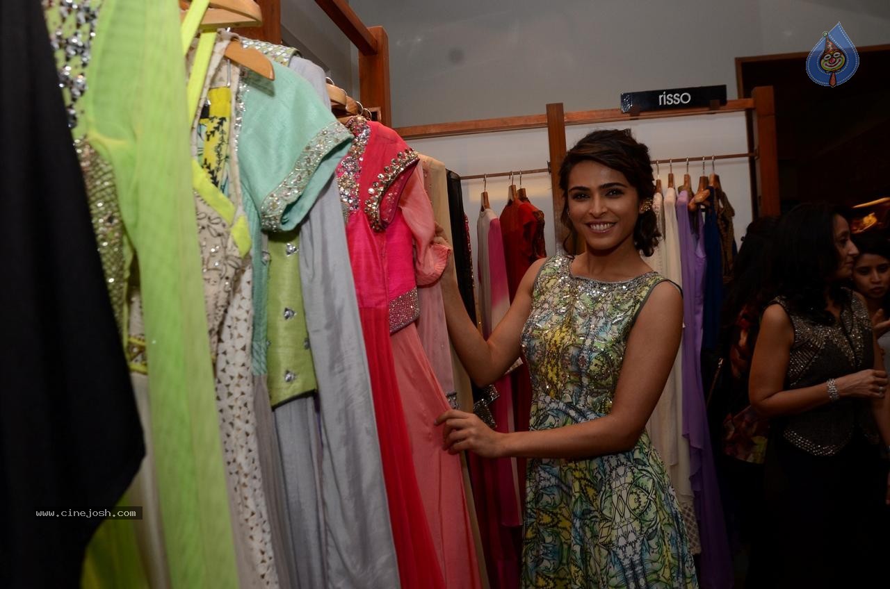 Kanika Kedia Spring Summer Collection 2015 Launch - 43 / 56 photos