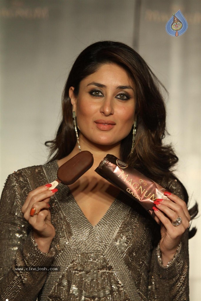 Kareena Announces new Pleasure Ambassador - 6 / 58 photos