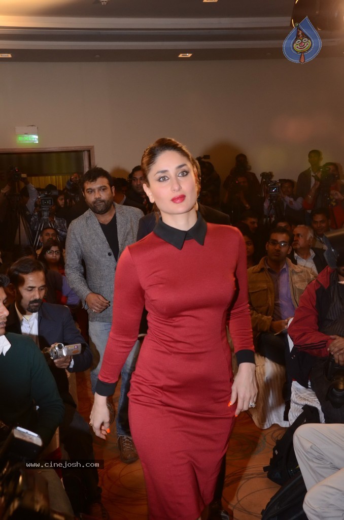 Kareena at 58th IFA 2012 PM - 11 / 33 photos