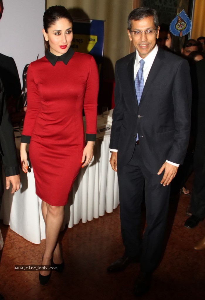 Kareena at 58th IFA 2012 PM - 30 / 33 photos