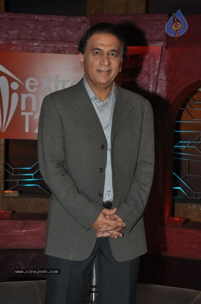 Karishma Kapoor at IPL Extraa Innings T20 - 24 / 25 photos