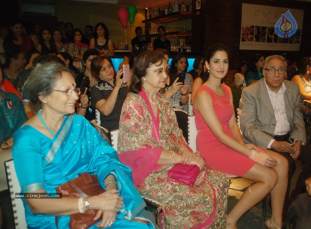 Katrina at Teal n Pink Awareness Event - 11 / 22 photos