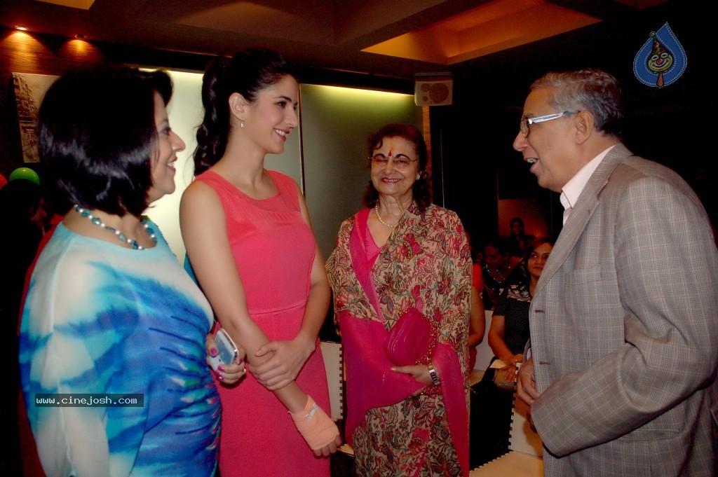 Katrina at Teal n Pink Awareness Event - 20 / 22 photos