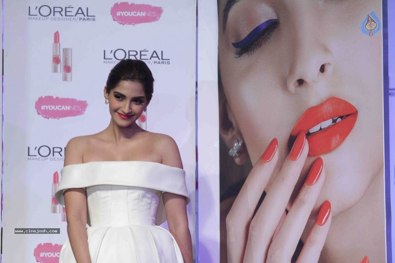 Unveil the L'Oreal Paris New Cannes Collection Launch - 11 / 35 photos