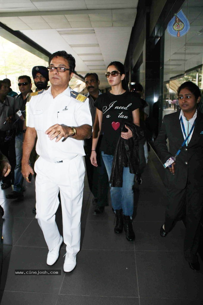 Katrina Kaif Latest Stills - 9 / 19 photos