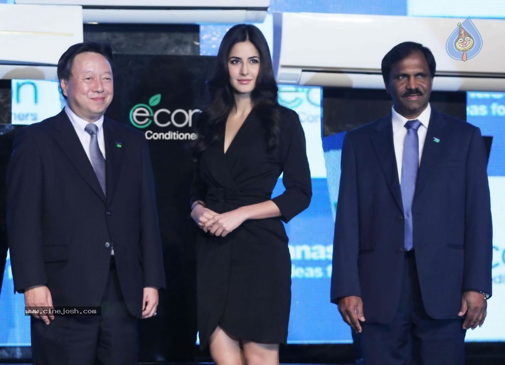 Katrina Kaif Launches Panasonic Cube AC - 4 / 29 photos