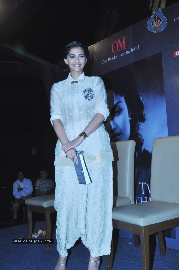 Khalid Mohamed Book Launch - 4 / 23 photos