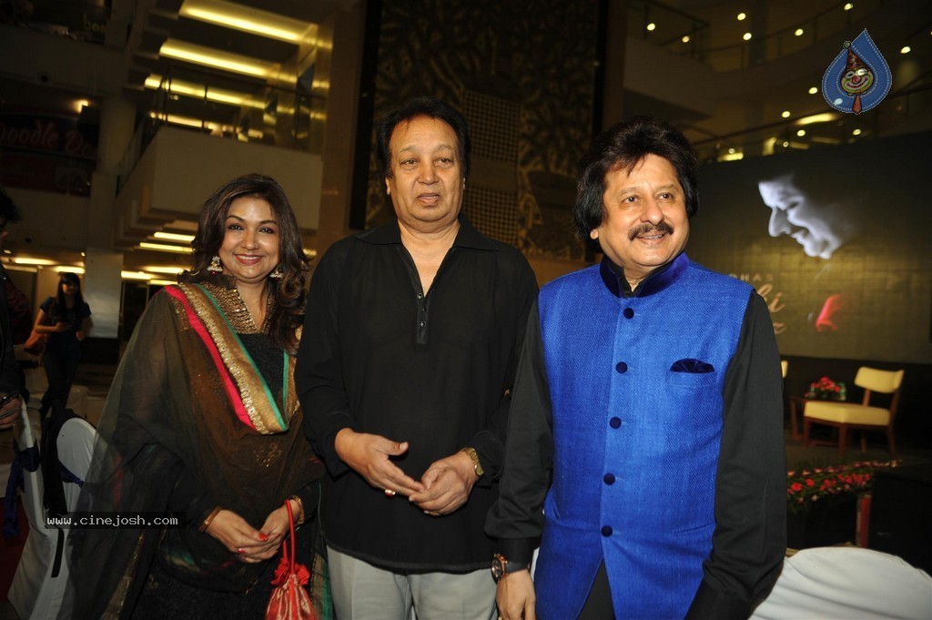 Khamoshi Ki Awaaz Ghazal Album Launch - 30 / 75 photos