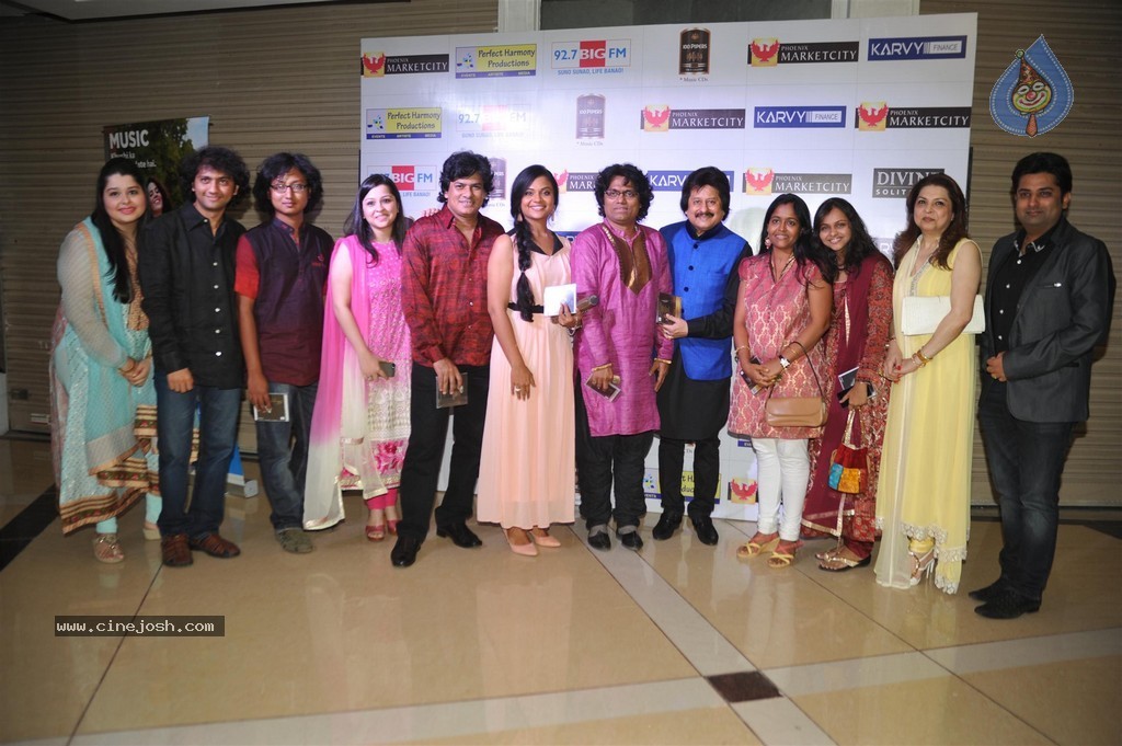 Khamoshi Ki Awaaz Ghazal Album Launch - 34 / 75 photos