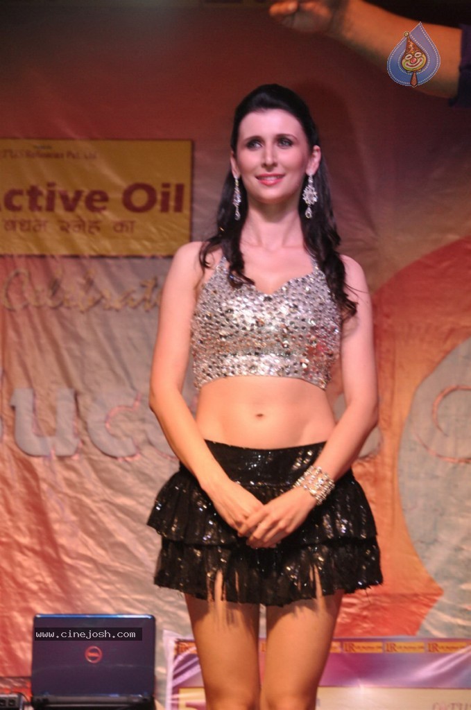 Khiladi 786 Promotional Event - 50 / 66 photos