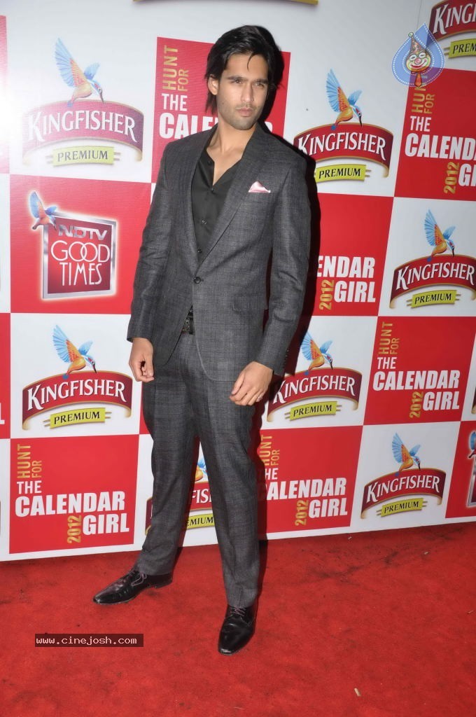 Kingfisher Calendar 2012 Female Model Hunt - 34 / 78 photos