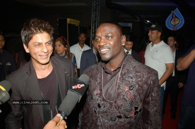 KKR Team and Singer Akon at XXX Energy Drink Party - 3 / 33 photos