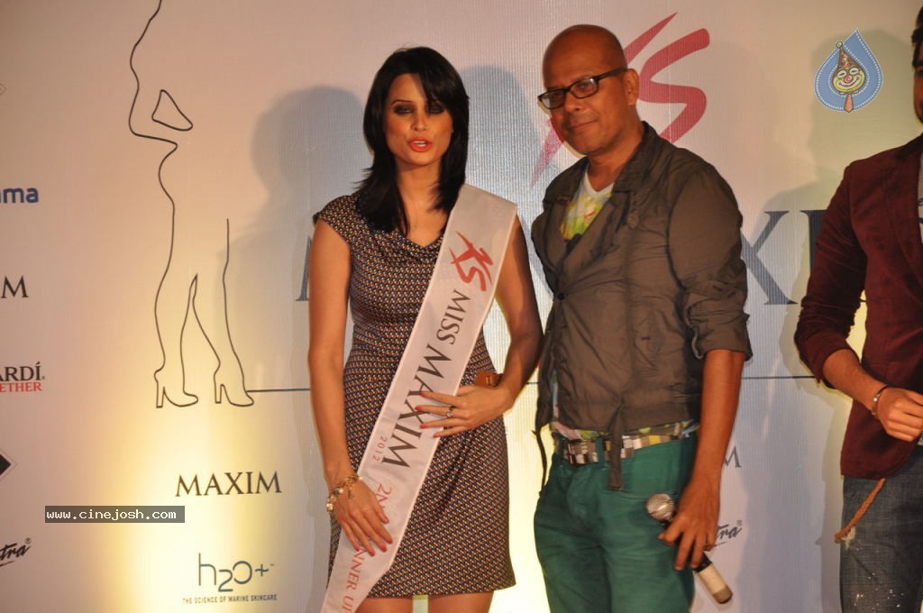 KS Miss Maxim 2012 Grand Finale - 23 / 96 photos