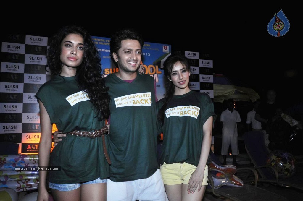 Kyaa Super Kool Hain Hum First Look Launch - 53 / 62 photos