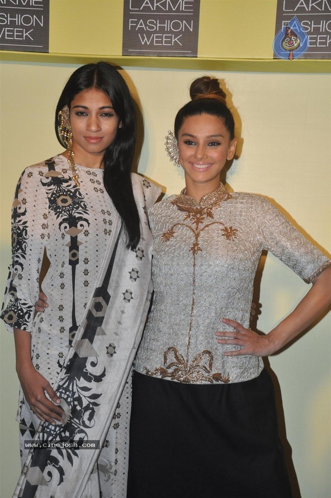 Lakme Fashion Week 2014 Press Meet - 35 / 89 photos