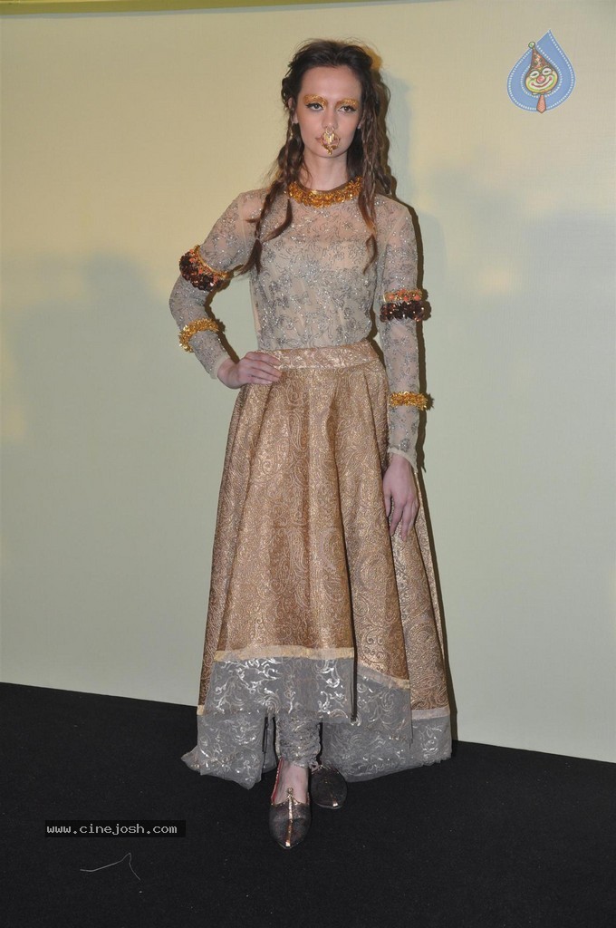 Lakme Fashion Week 2014 Press Meet - 58 / 89 photos