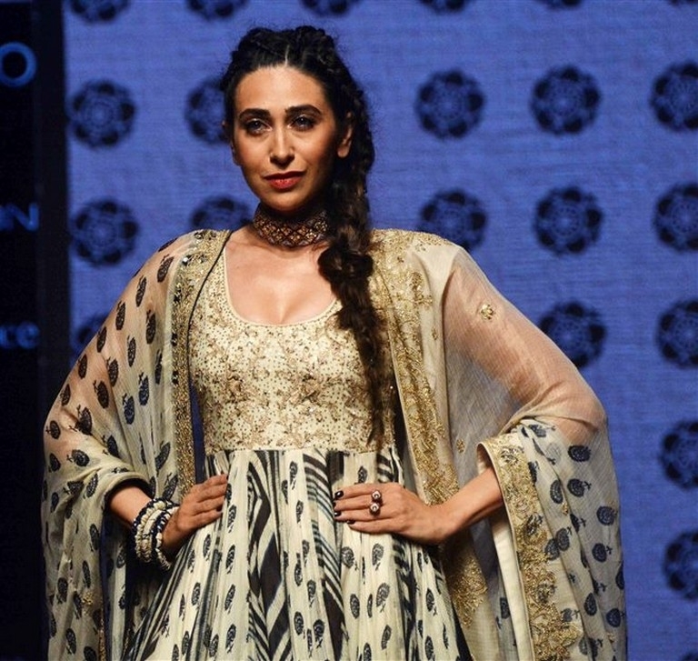 Lakme Fashion Week 2019 - 23 / 32 photos