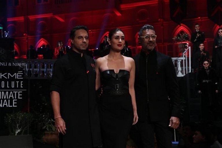 Lakme Fashion Week 2019 - 26 / 32 photos