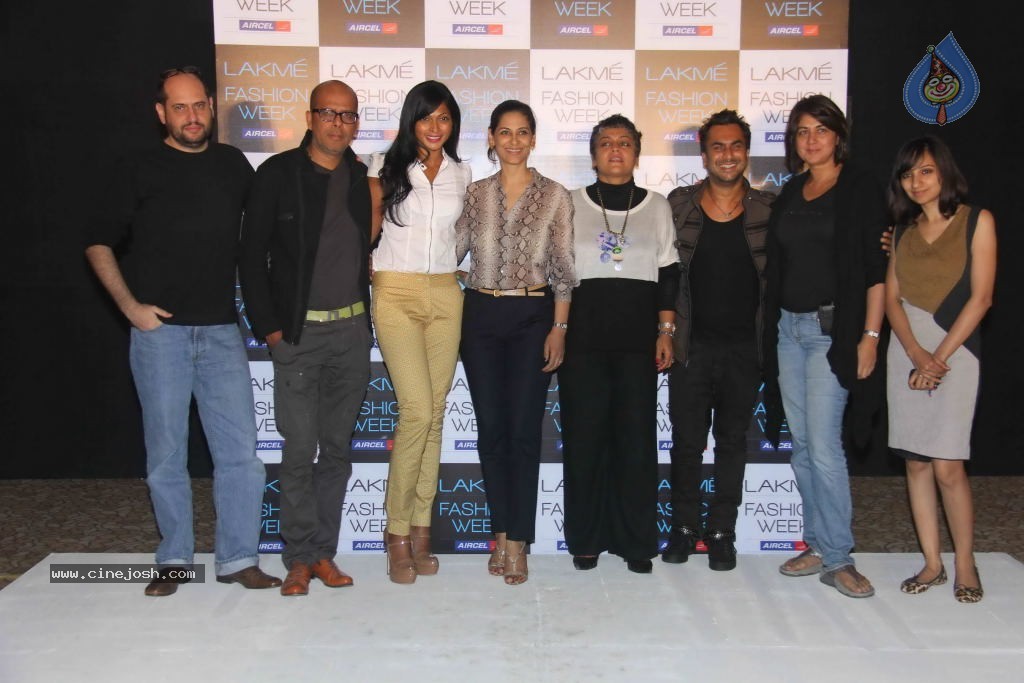 Lakme Fashion Week Auditions 2012 - 3 / 37 photos