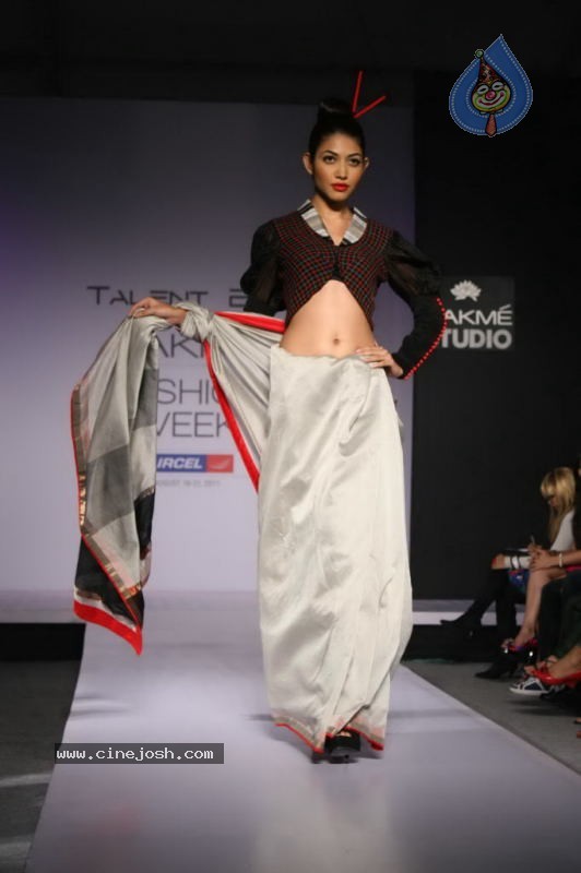 Lakme Fashion Week Day 1 All Shows - 31 / 75 photos