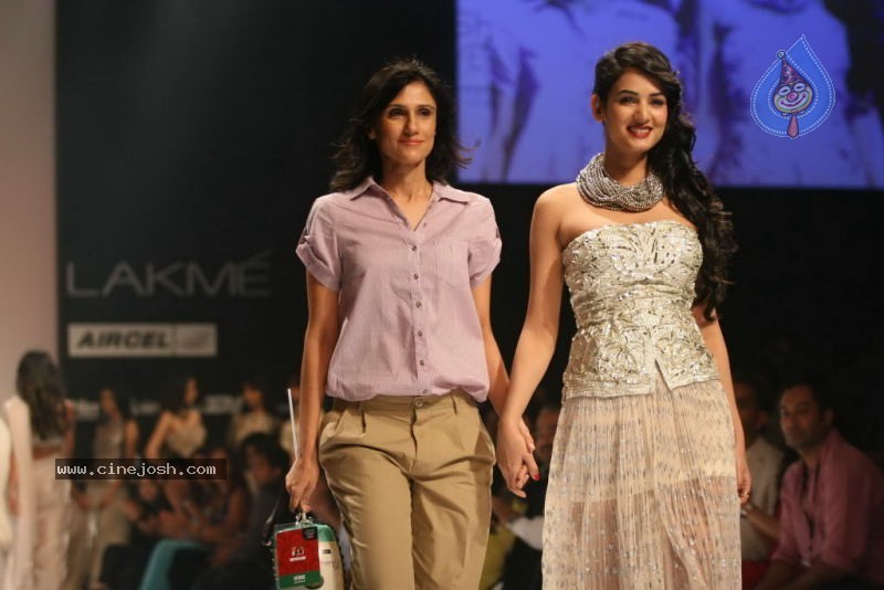 Lakme Fashion Week Day 1 All Shows - 41 / 75 photos