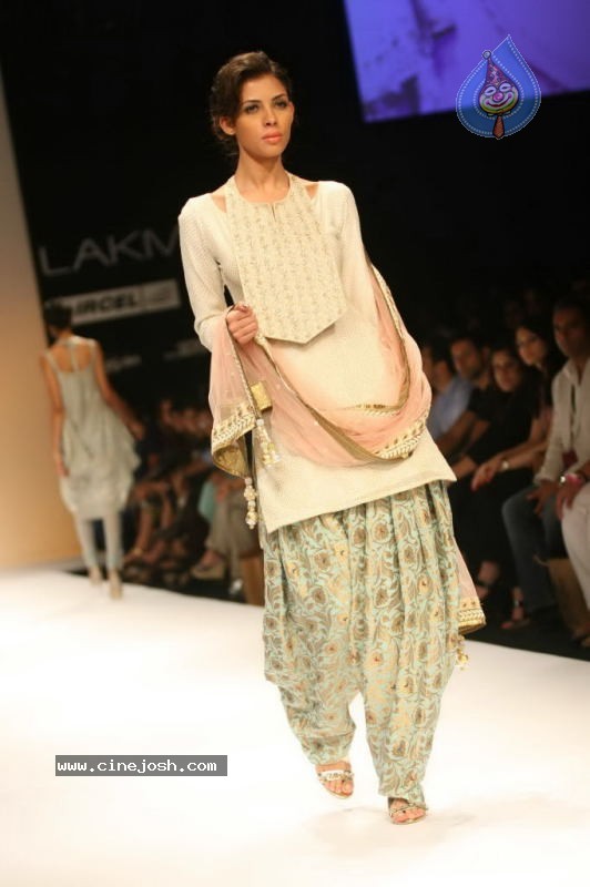 Lakme Fashion Week Day 1 All Shows - 43 / 75 photos