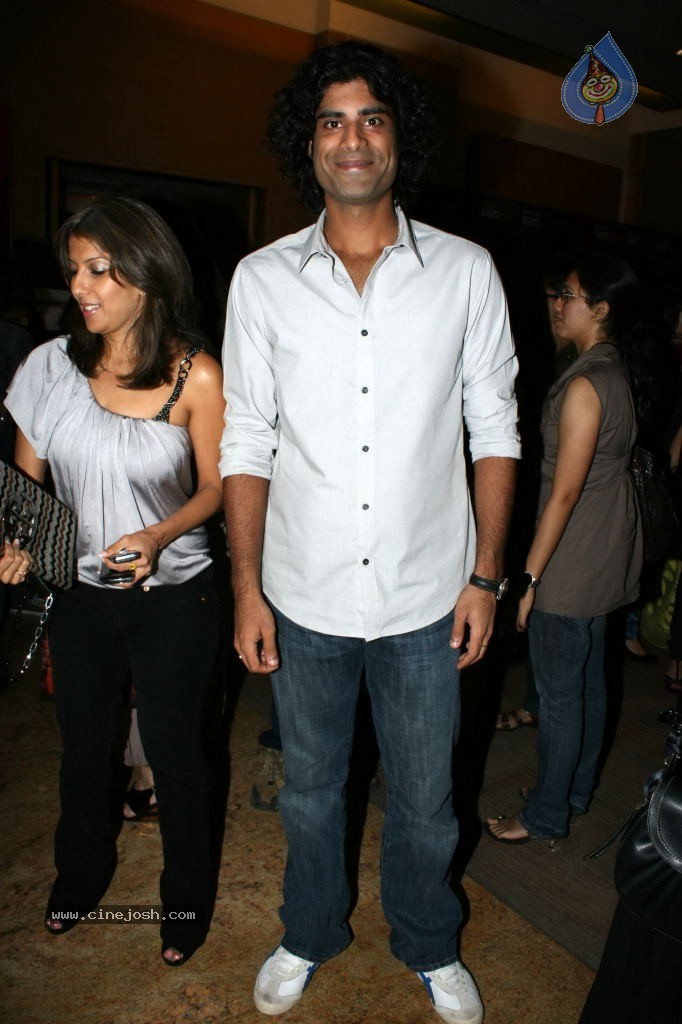 Lakme Fashion Week Day 1 Guests - 100 / 100 photos