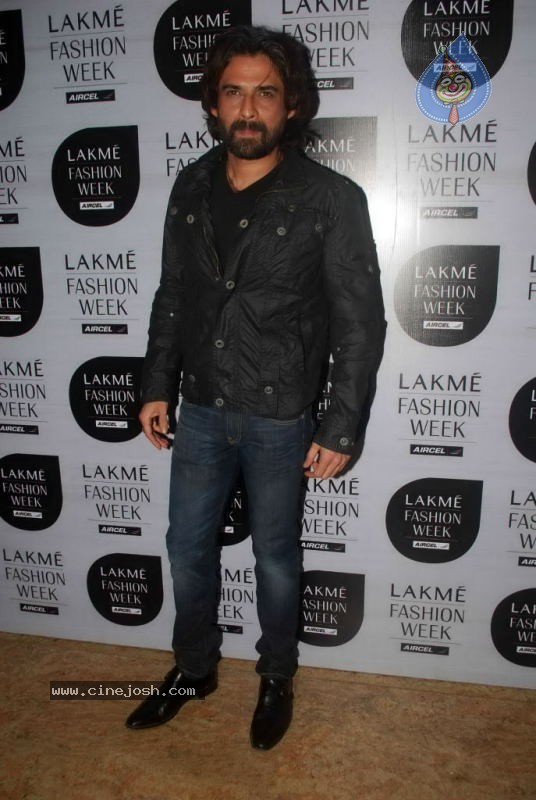 Lakme Fashion Week Day 2 Guests - 46 / 82 photos