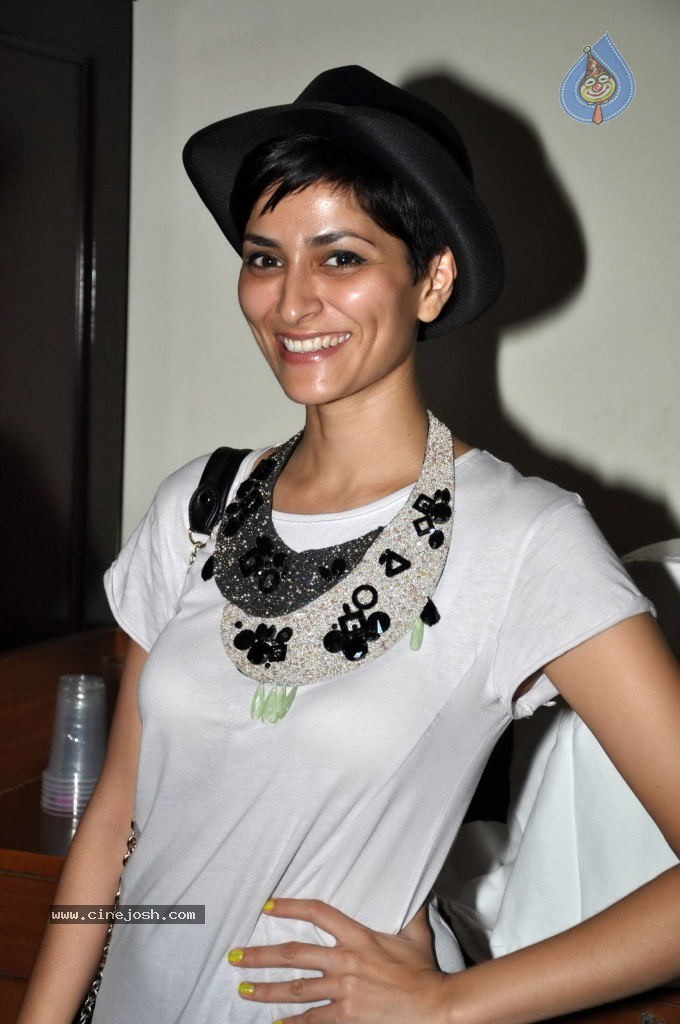 Lakme Fashion Week Day 2 Guests - 67 / 89 photos