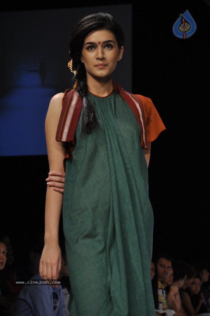 Lakme Fashion Week Day 3 All Shows - 38 / 149 photos
