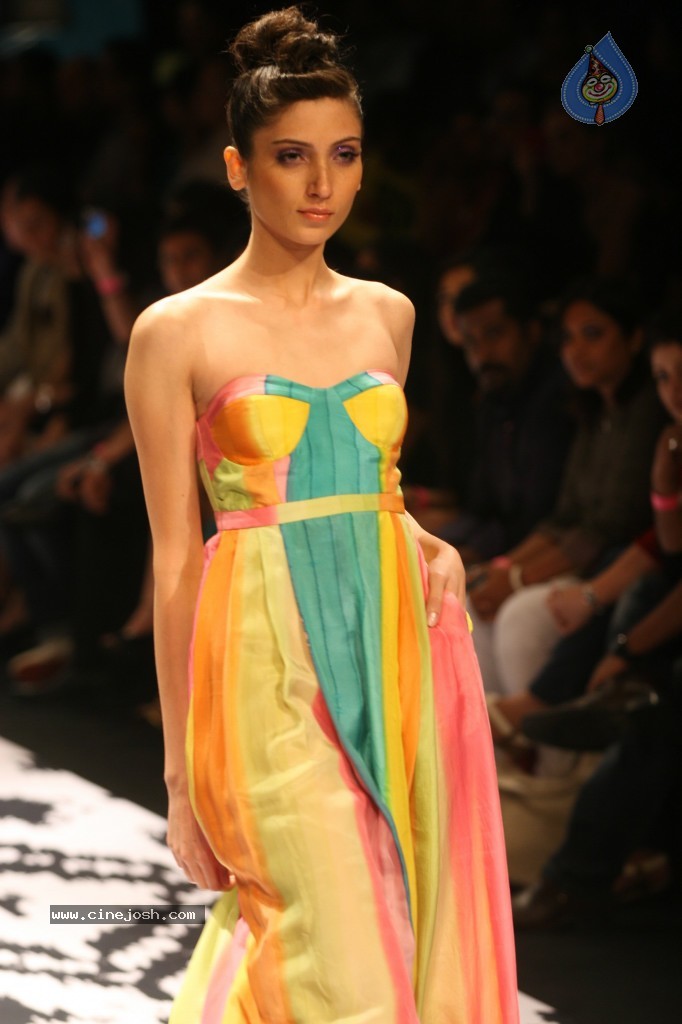 Lakme Fashion Week Day 3 All Shows - 103 / 149 photos