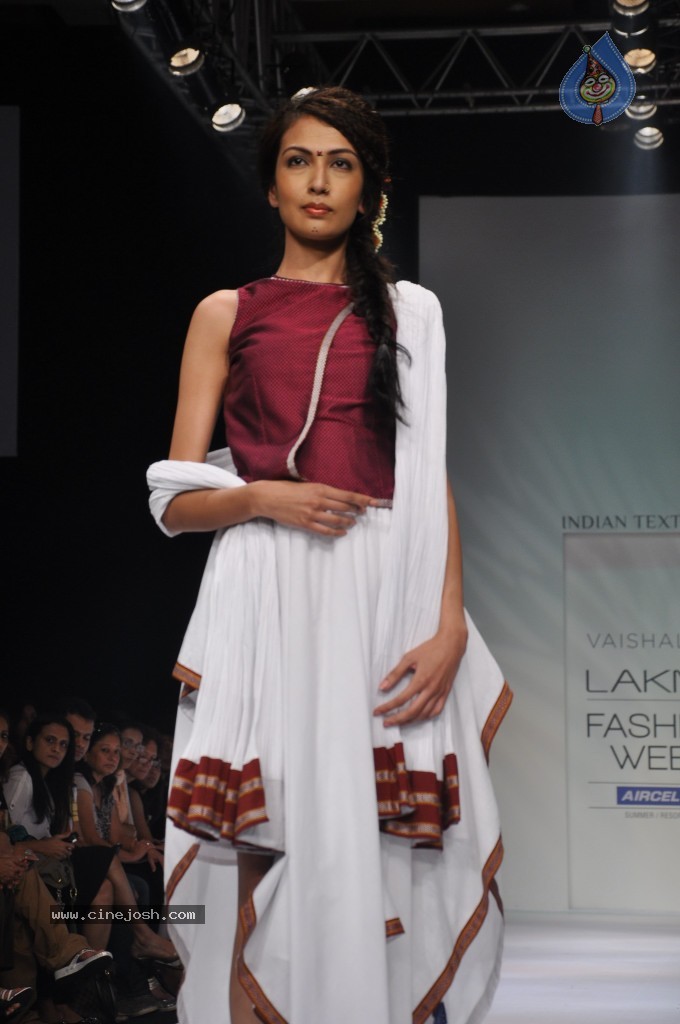 Lakme Fashion Week Day 3 All Shows - 109 / 149 photos