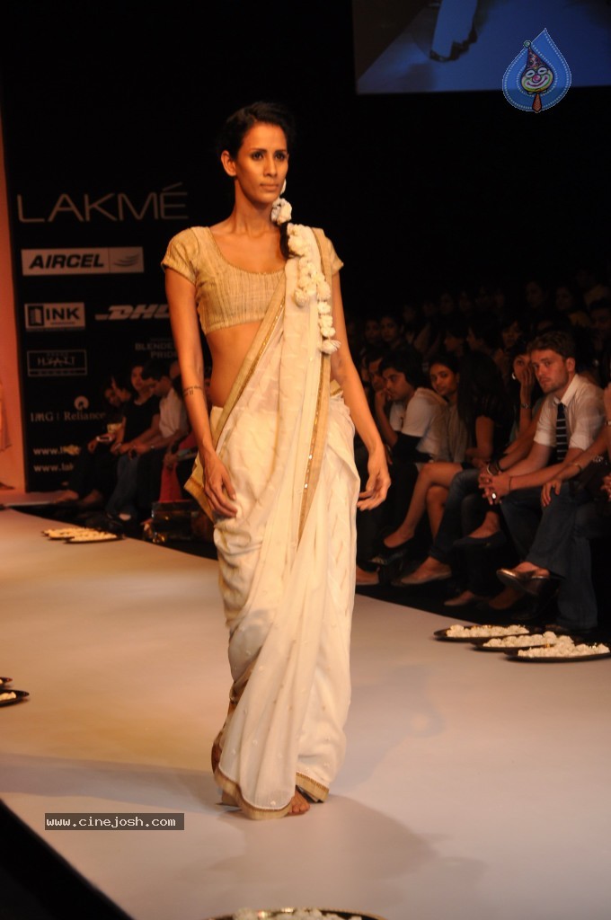 Lakme Fashion Week Day 3 All Shows - 124 / 149 photos