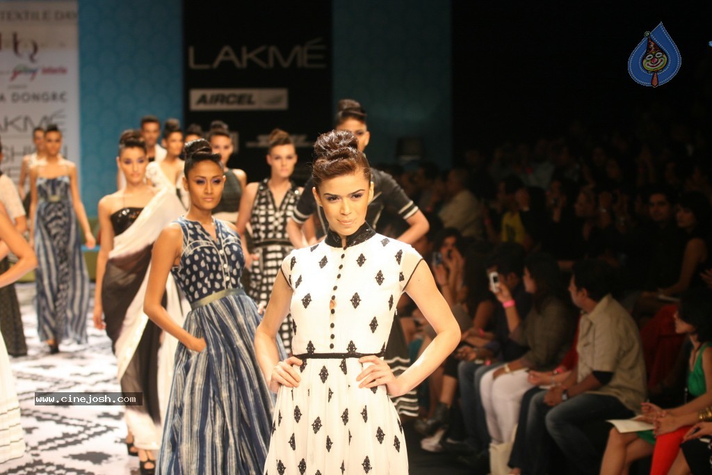 Lakme Fashion Week Day 3 All Shows - 128 / 149 photos