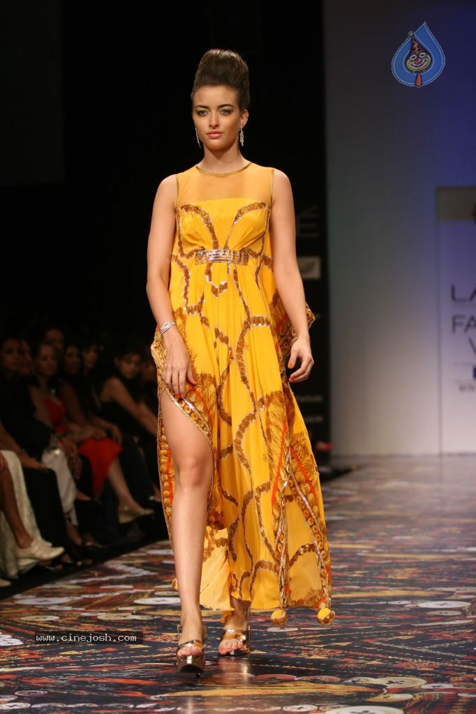 Lakme Fashion Week Day 3 All Shows - 39 / 85 photos