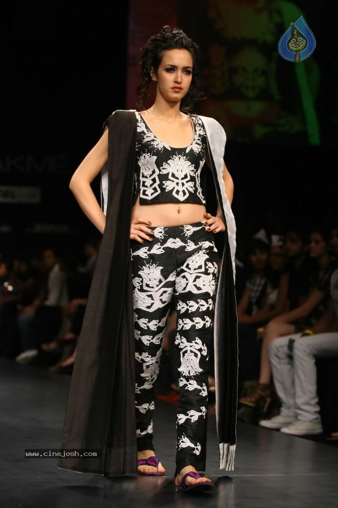 Lakme Fashion Week Day 3 All Shows - 43 / 85 photos