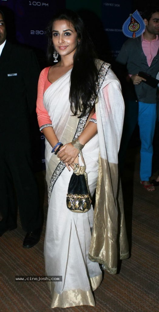 Lakme Fashion Week Day 3 Guests - 38 / 100 photos