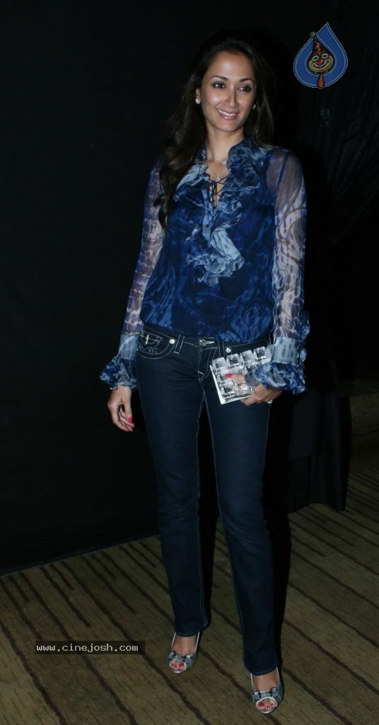 Lakme Fashion Week Day 3 Guests - 65 / 100 photos