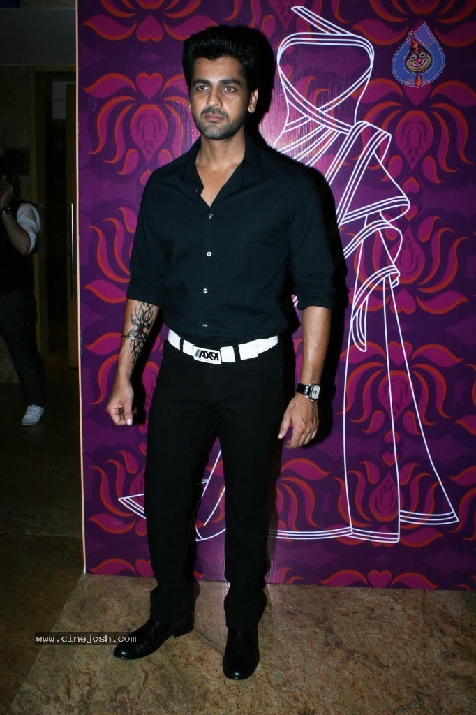 Lakme Fashion Week Day 3 Guests - 73 / 100 photos