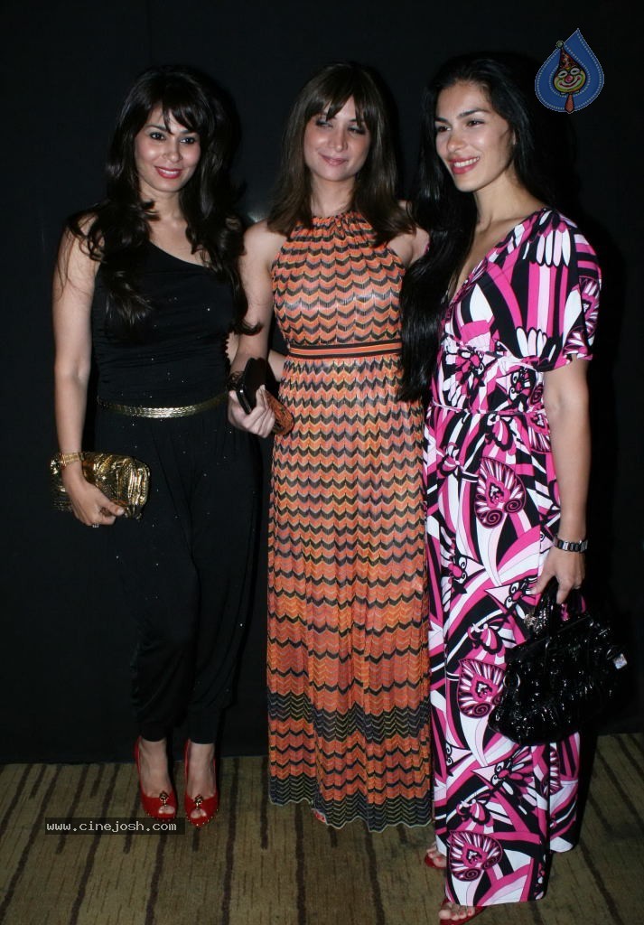 Lakme Fashion Week Day 3 Guests - 93 / 100 photos
