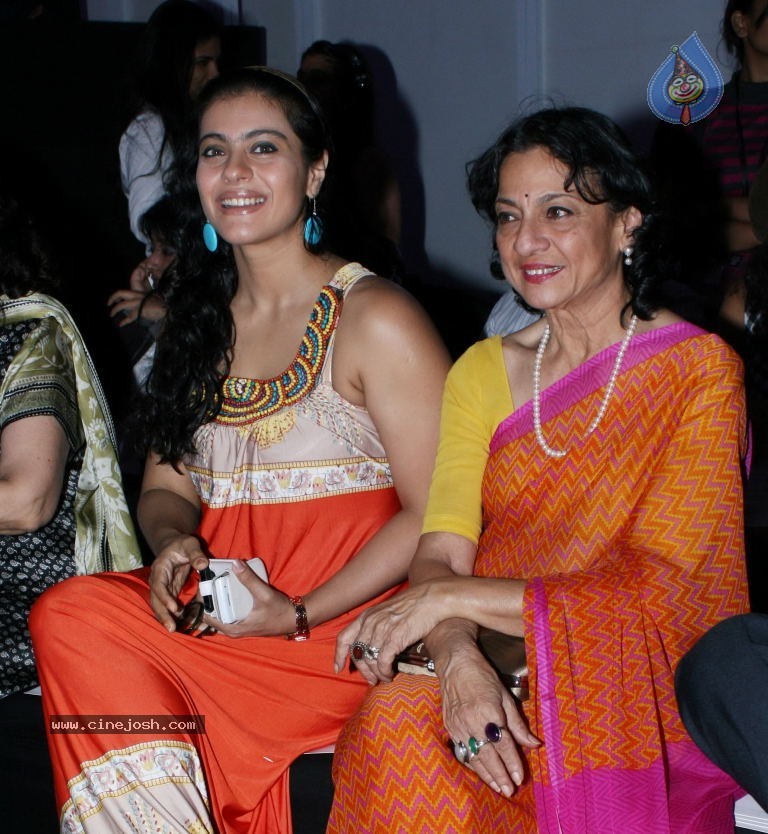Lakme Fashion Week Day 3 Guests - 95 / 100 photos