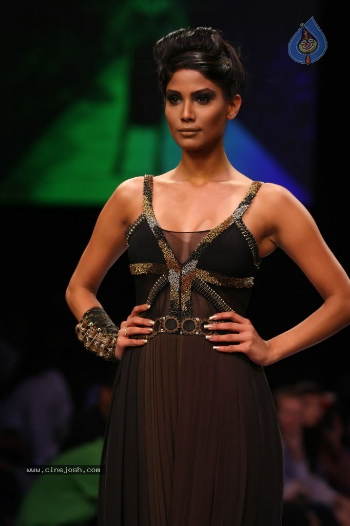 Lakme Fashion Week Day 4 All Shows - 71 / 71 photos