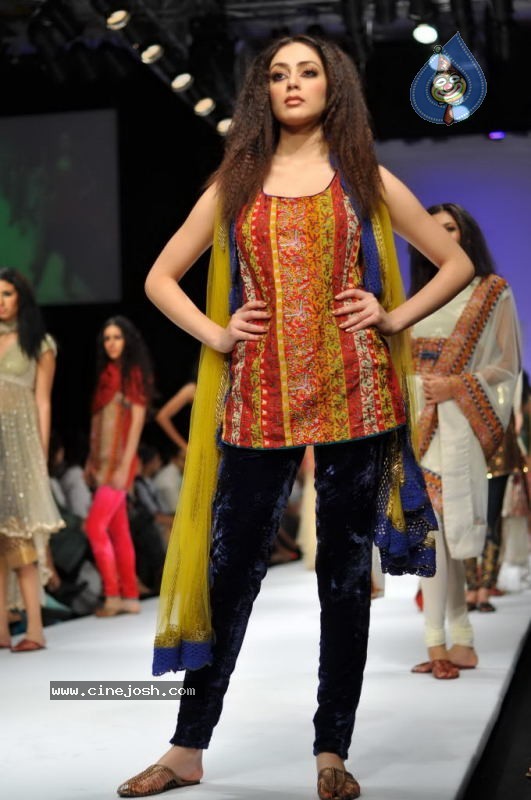 Lakme Fashion Week Day 4 Photos - 47 / 58 photos