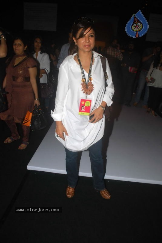 Lakme Fashion Week Day 5 Guests - 3 / 114 photos