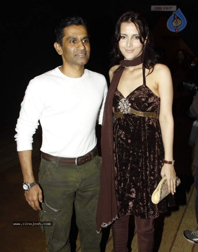 Lakme Fashion Week Day 5 Guests - 111 / 172 photos