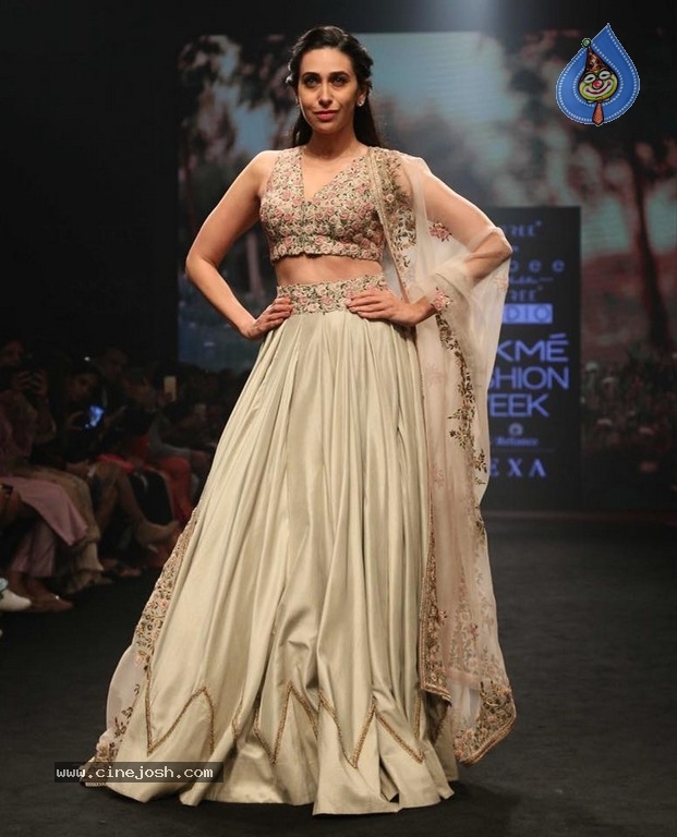 Lakme Fashion Week Grand Finale - 26 / 35 photos