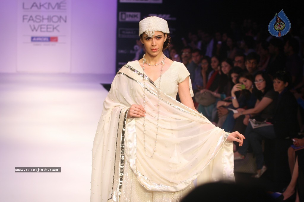 Lakme Fashion Week Grand Finale All Shows - 114 / 146 photos
